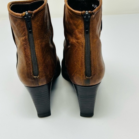 Stuart Weitzman Brown Wedge Booties Size 8.5 - Picture 5 of 8